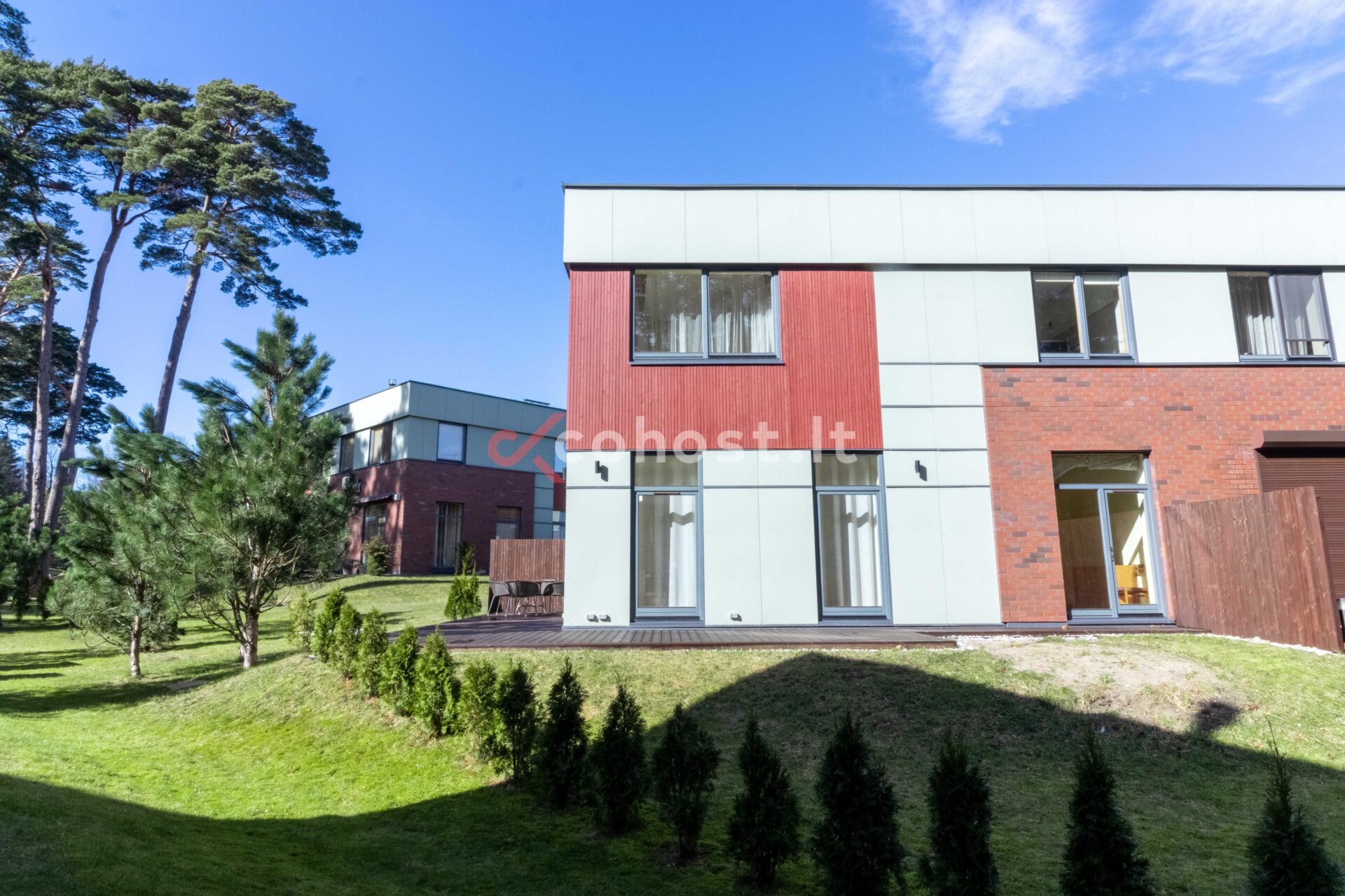 Palanga, Plytų g., mūrinis sublokuotas namas